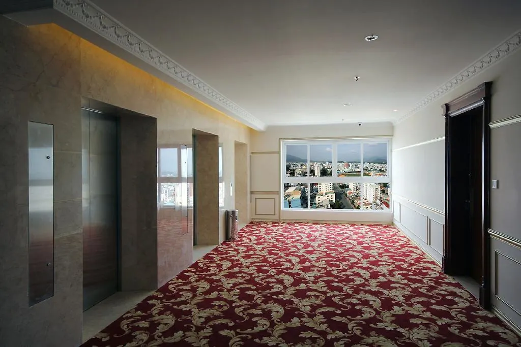 Nha Trang Palace Hotel