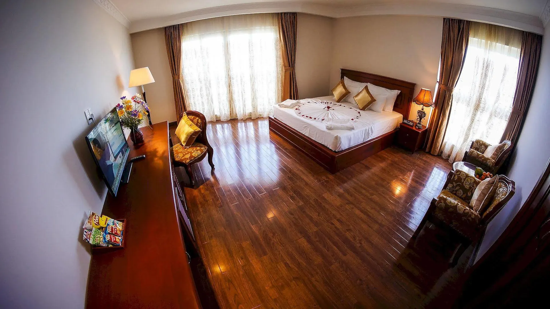 Nha Trang Palace Hotel 4*, Nha Trang