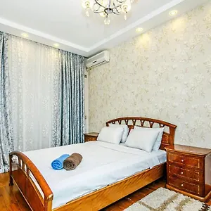 https://apt-malakan-lux.aboutbakuhotels.com