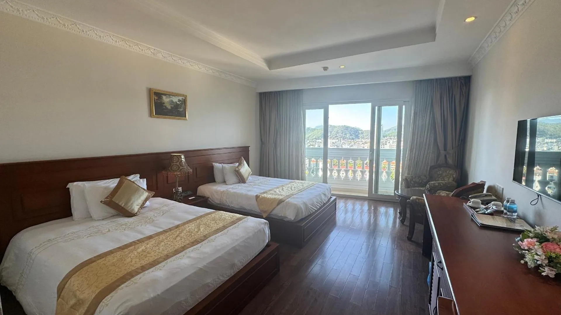 Nha Trang Palace Hotel