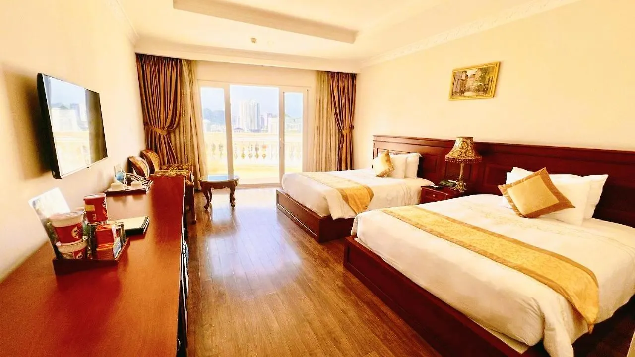 Nha Trang Palace Hotel 4*, Нячанг